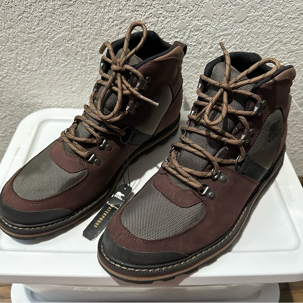 Sorel Brown and Gray Men's Lace-Up Hiking Boots
